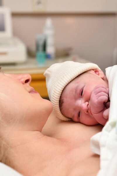 Pros and cons of a water birth